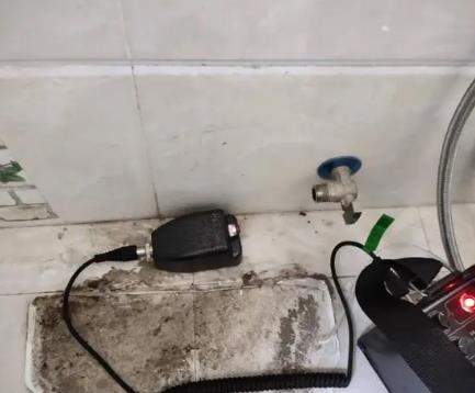 晋安屋顶漏水维修公司分享下卫生间漏水的危害及解决方法